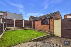 Photo 8- click for photo gallery